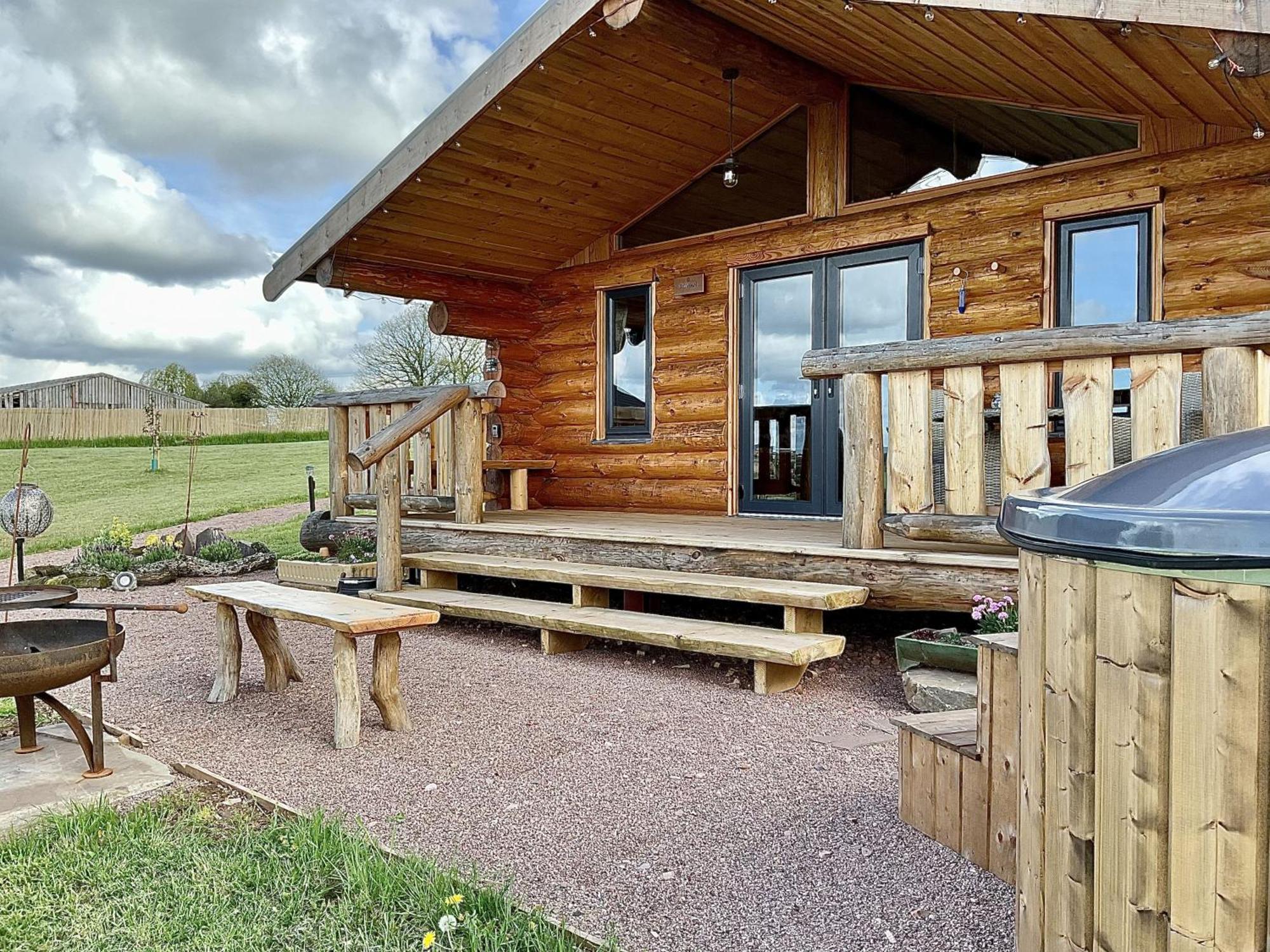 Rowan - Tedstone Log Cabins Bromyard Exteriér fotografie